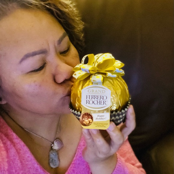 Meet your Posher, Marilyn - Picture 6 of 9